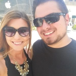 Meet your Posher, Cierra